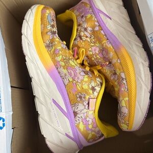 HOKA X Free People Clifton 8